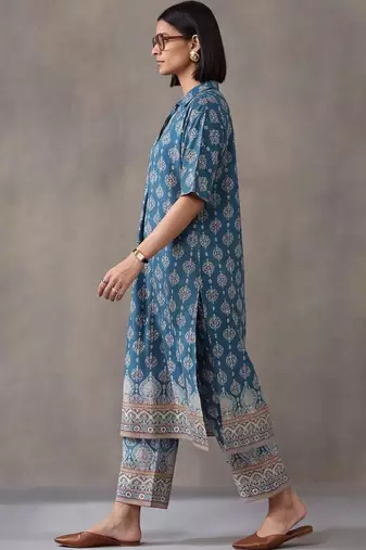 women ethnic motifs printed regular cotton kurta with trousers