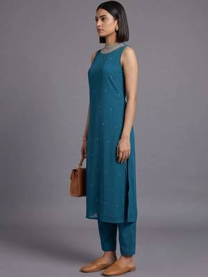 women regular beads and stones kurta with trousers 2