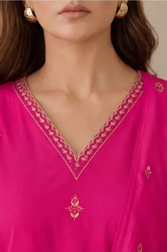 women ethnic motifs embroidered regular thread work cotton kurta with trousers & with dupatta