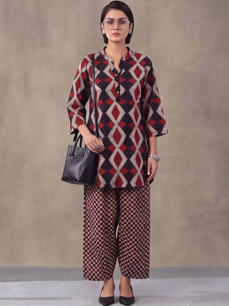 women printed regular cotton kurta with farshi salwar