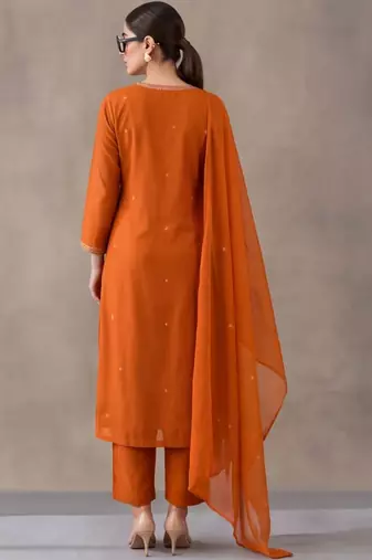 women ethnic motifs embroidered regular thread work cotton kurta with trousers & with dupatta