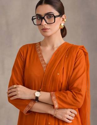 women ethnic motifs embroidered regular thread work cotton kurta with trousers & with dupatta 5