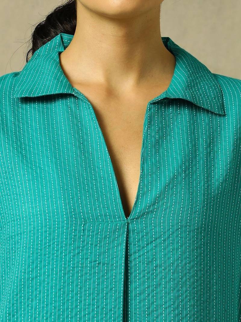 women striped regular cotton kurta with trousers