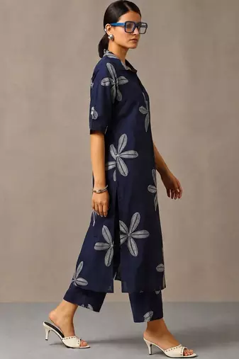 women floral printed regular cotton kurta with palazzos