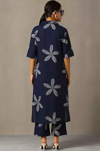 women floral printed regular cotton kurta with palazzos