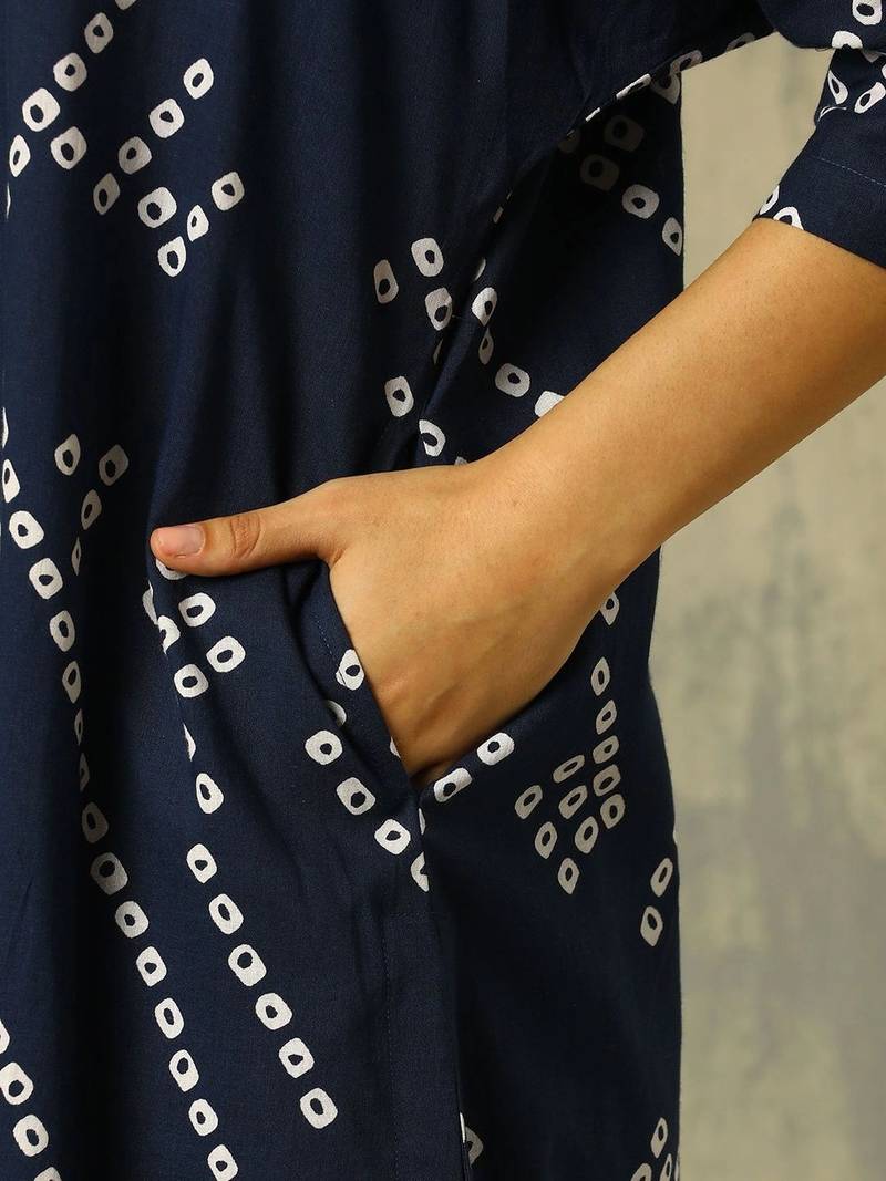 women leheriya printed regular cotton kurta with palazzos