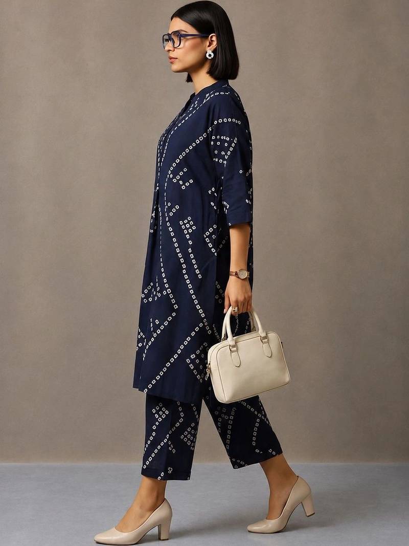 women leheriya printed regular cotton kurta with palazzos