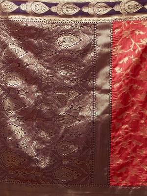 peach peach & burgundy woven design zari silk blend banarasi saree 4