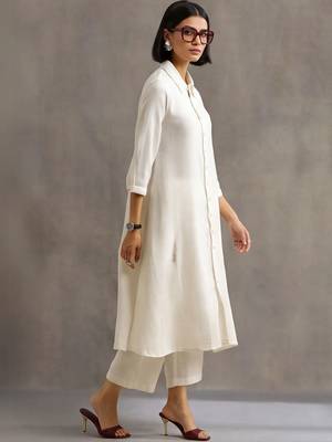 women regular cotton kurta with palazzos 2