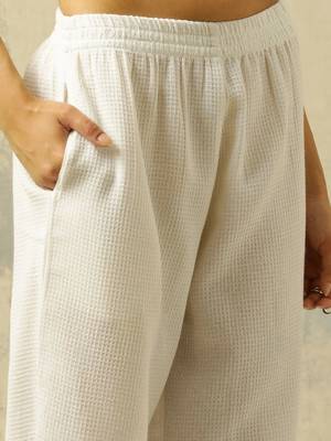 women regular cotton kurta with palazzos 4