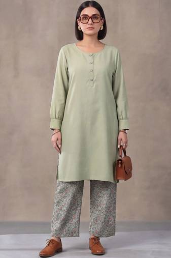 women floral regular kurta with trousers