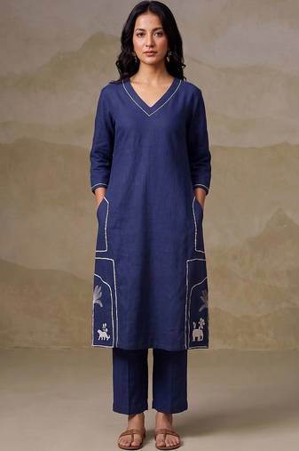 women ethnic motifs embroidered regular thread work kurta with trousers