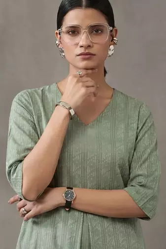women ethnic motifs printed pleated kurta with palazzos