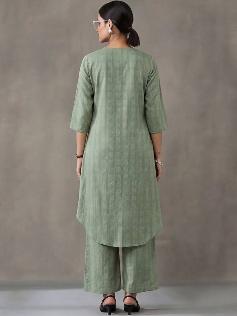 women ethnic motifs printed pleated kurta with palazzos