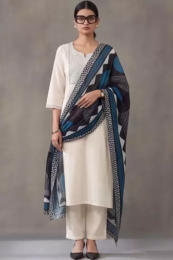 women embroidered regular thread work cotton kurta with trousers & with dupatta