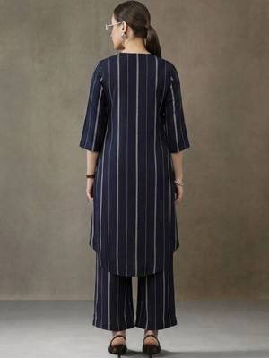 women striped regular kurta with palazzos 4
