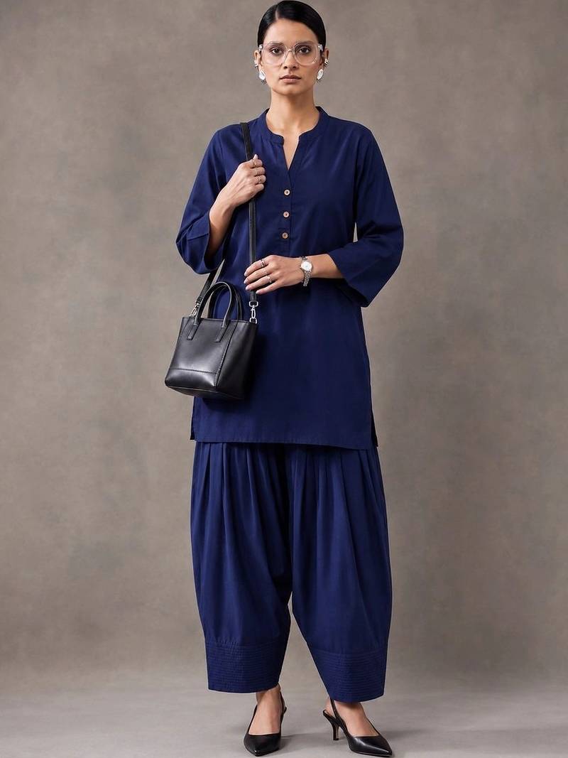 women regular cotton kurti with farshi salwar