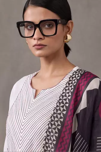 women embroidered thread work cotton kurta with trousers & with dupatta