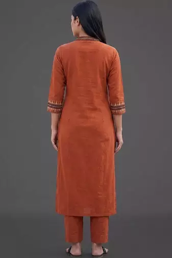 workwear women embroidered kurta with trousers