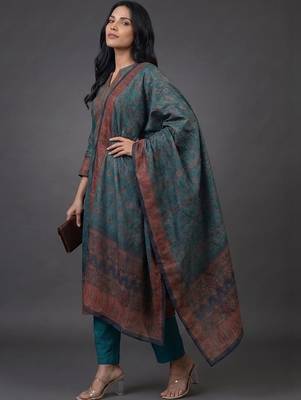 formal women printed kurta with trousers with dupatta 4