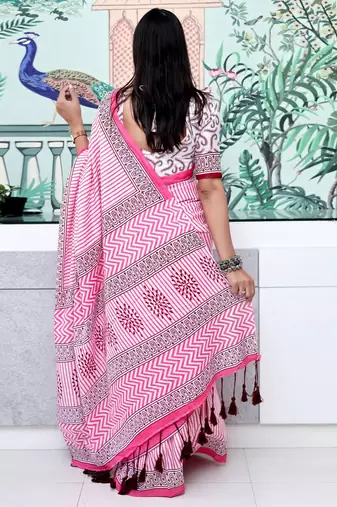 Pink striped leheriya saree