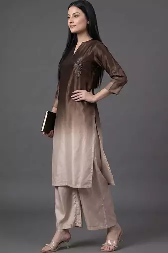 formal women dyed kurta with palazzos