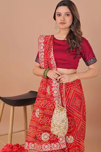red bandhani embroidered gotta patti bandhani saree