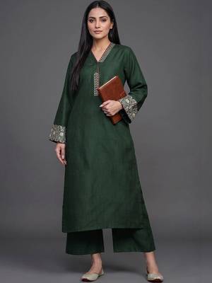 structured women embroidered kurta with palazzos 1