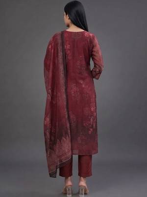 formal women printed kurta with trousers with dupatta 2