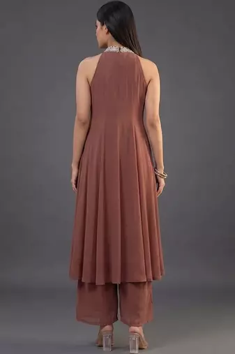 everyday workwear women embroidered kurta with palazzos