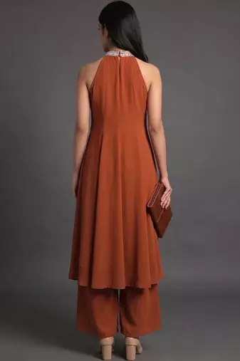 smart women embroidered kurta with palazzos
