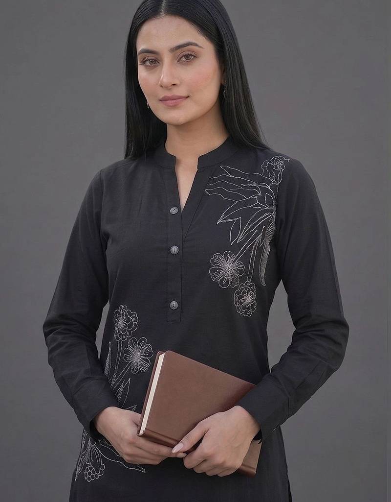 formal women embroidered kurta with trousers