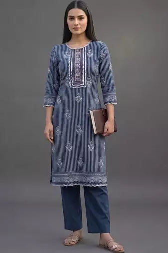 everyday workwear women printed kurta with trousers with dupatta