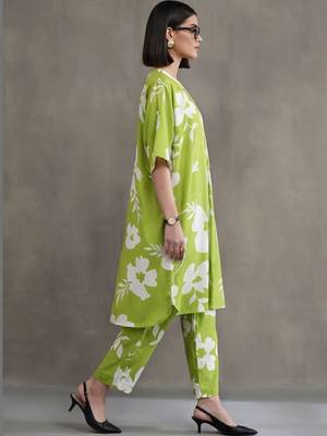 workwear printed a-line kurta sets 2