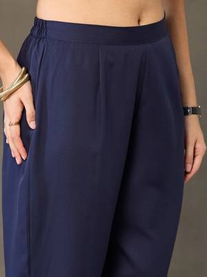 tailored women embroidered kurta with trousers 4