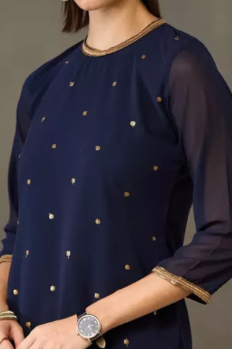 tailored women embroidered kurta with trousers