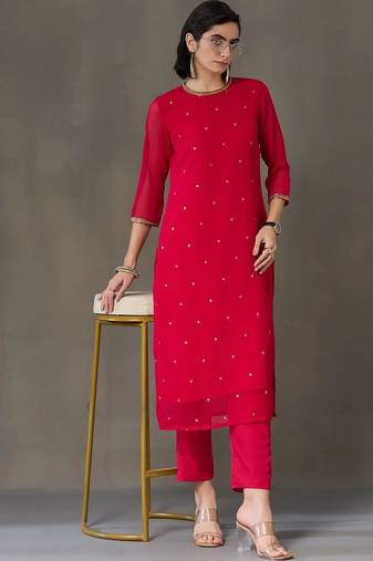 structured women embroidered kurta with trousers