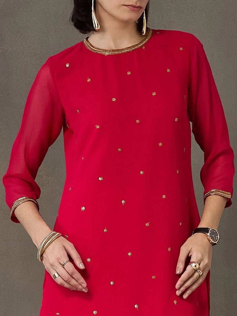 structured women embroidered kurta with trousers