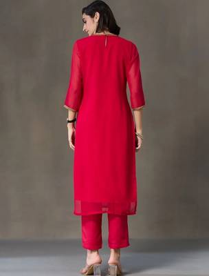 structured women embroidered kurta with trousers 7