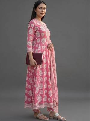 formal women printed kurta with trousers with dupatta 3