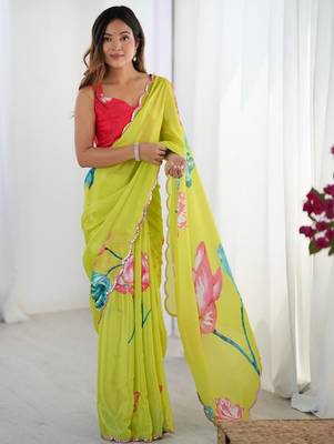 Green floral kutchi embroidery silk blend saree 1
