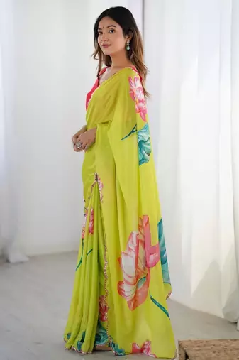 Green floral kutchi embroidery silk blend saree
