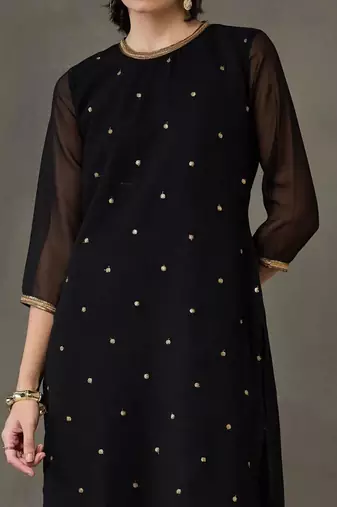 workwear women embroidered kurta with trousers