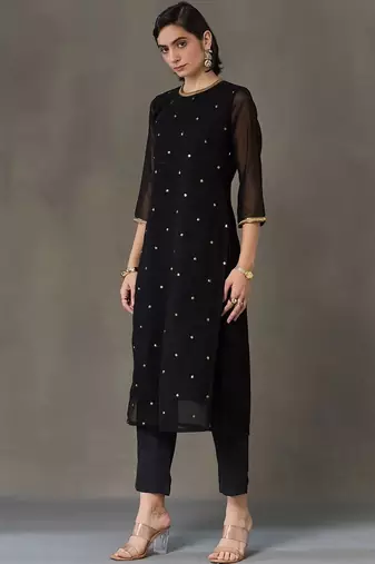 workwear women embroidered kurta with trousers