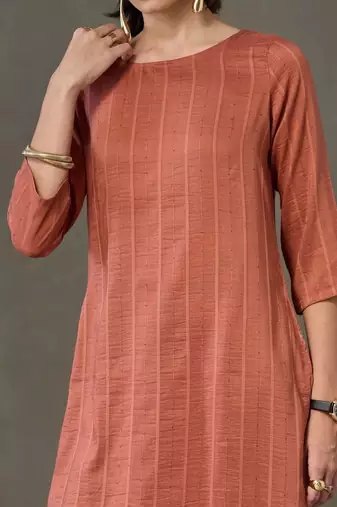 formal women kurta with trousers