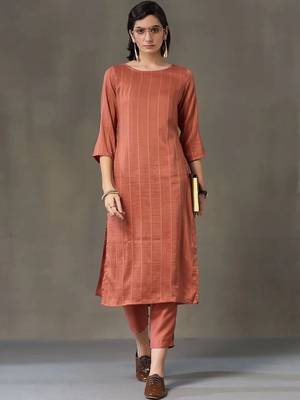 formal women kurta with trousers 6