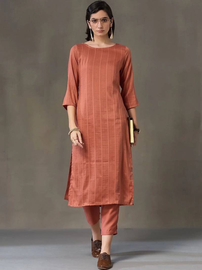 formal women kurta with trousers
