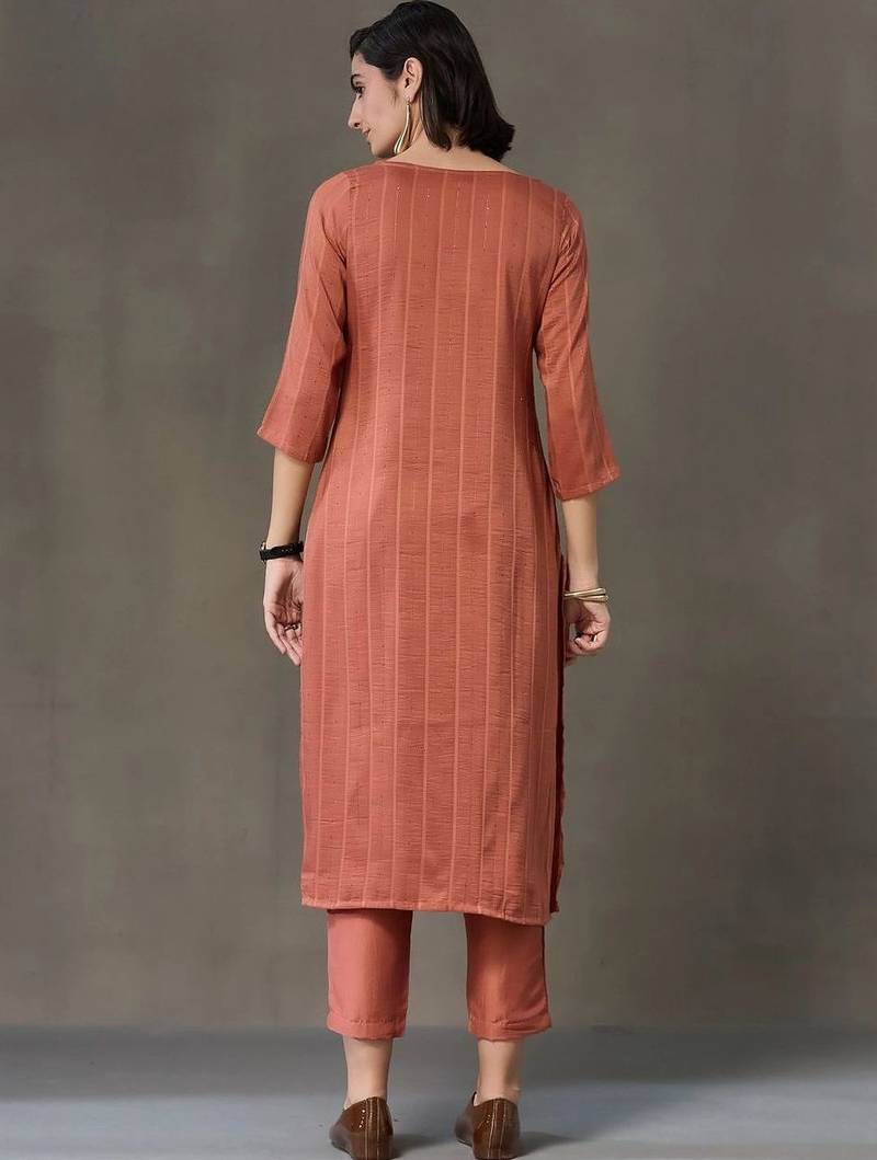 formal women kurta with trousers