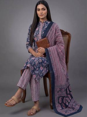 tailored women printed kurta with trousers with dupatta 6