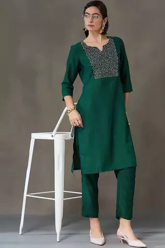 structured women embroidered kurta with trousers
